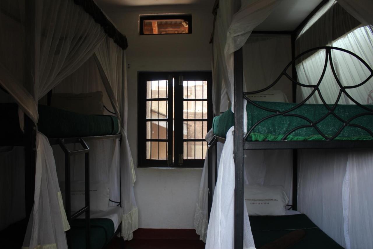 Kilimanjaro Backpackers Hotel Moshi Bagian luar foto